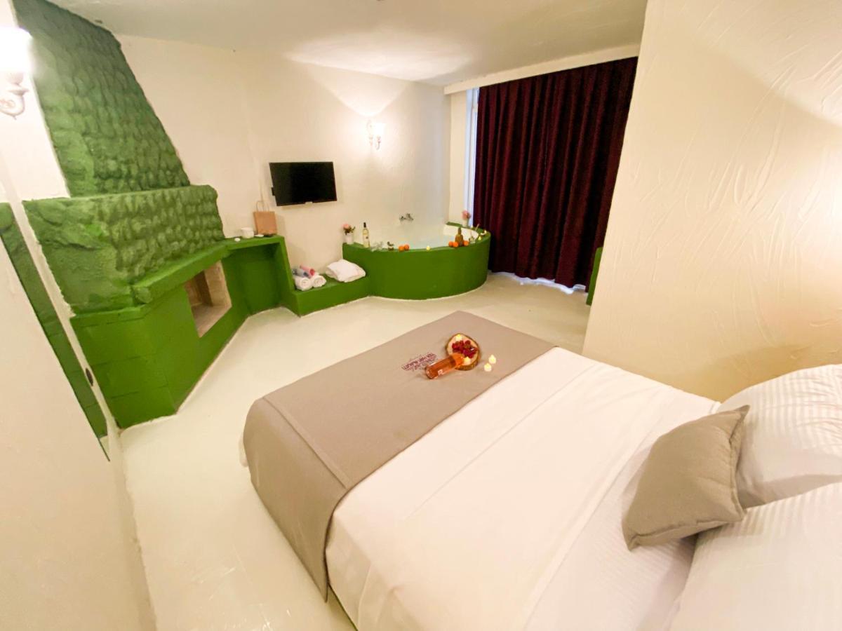 Tek Han Alacati Hotel Buitenkant foto