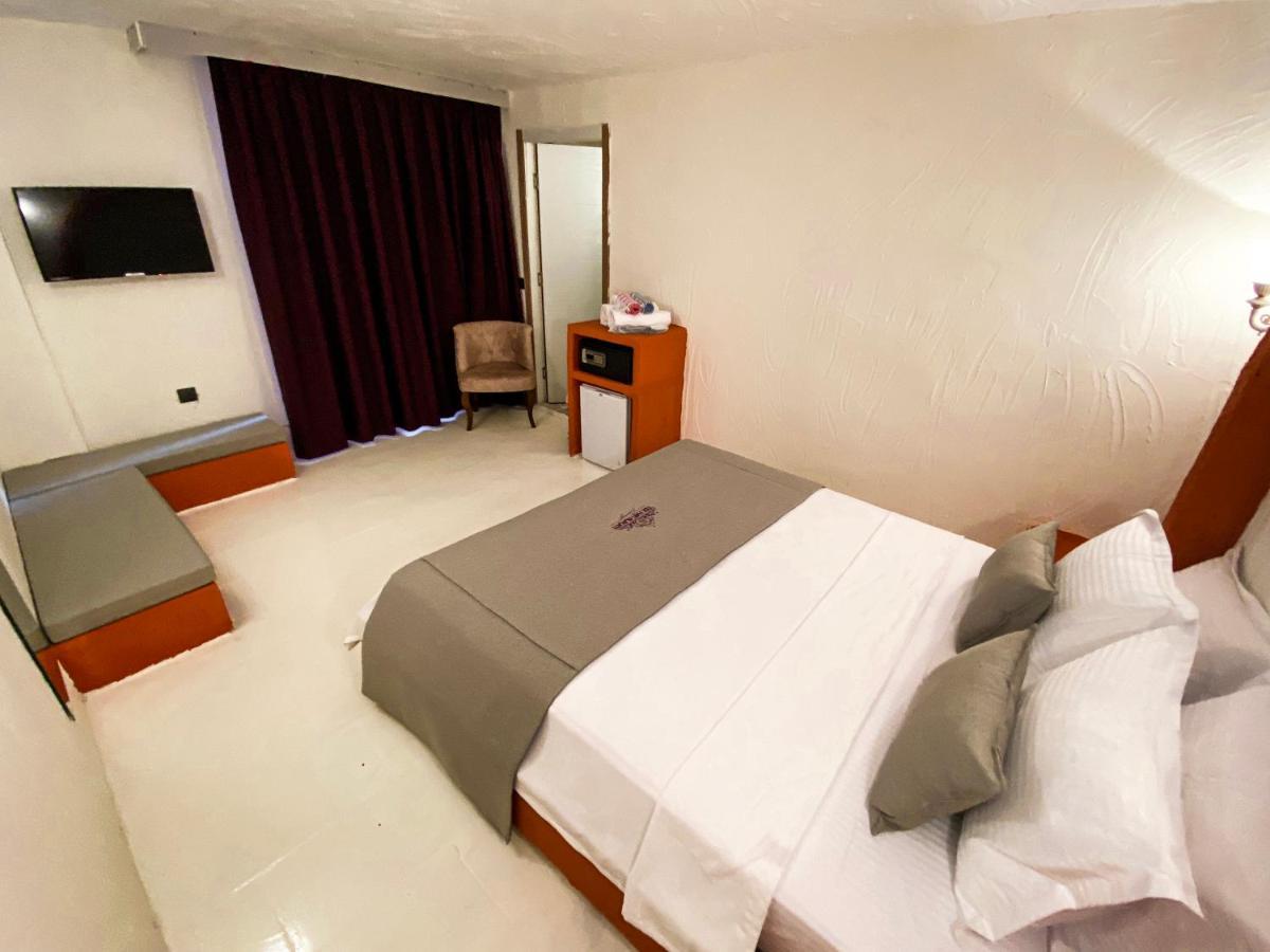 Tek Han Alacati Hotel Buitenkant foto