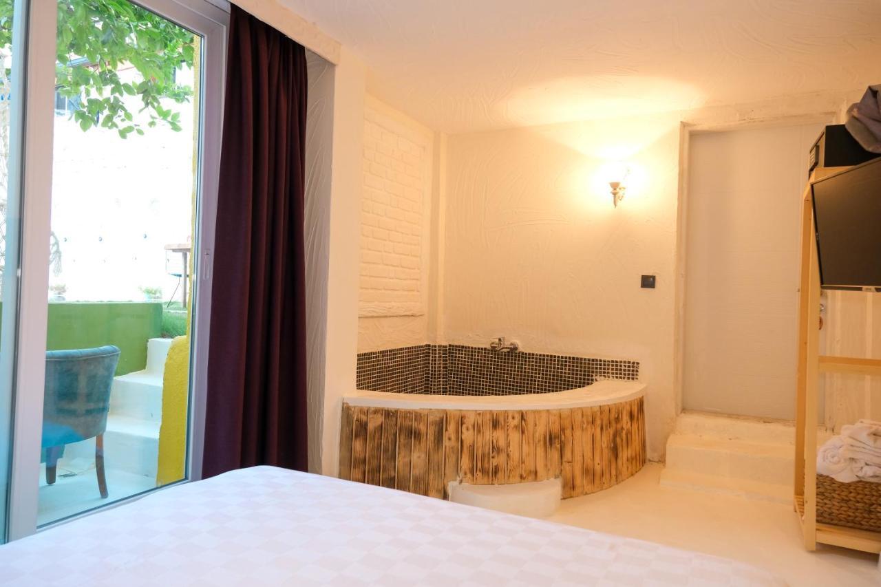 Tek Han Alacati Hotel Buitenkant foto